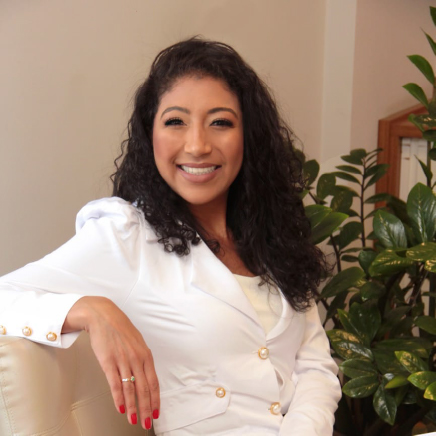 Laura Abrantes